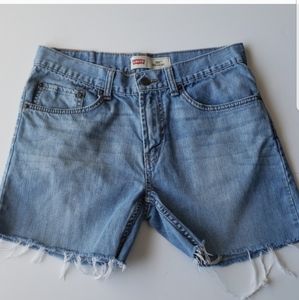 Levi's 505 cutoff jean shorts 28